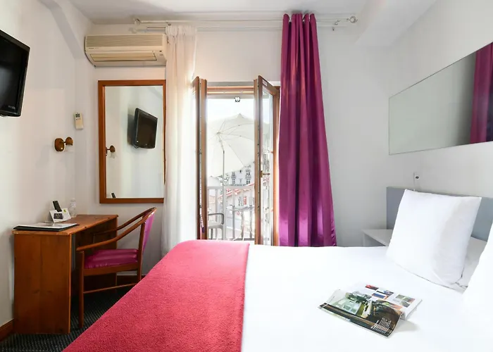 Logis Hotel & Restaurant Bergeret Sport