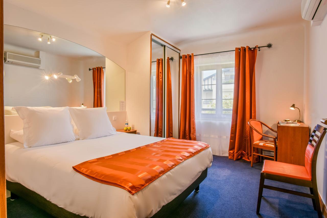 Hotel Logis & Restaurant Bergeret Sport 3*